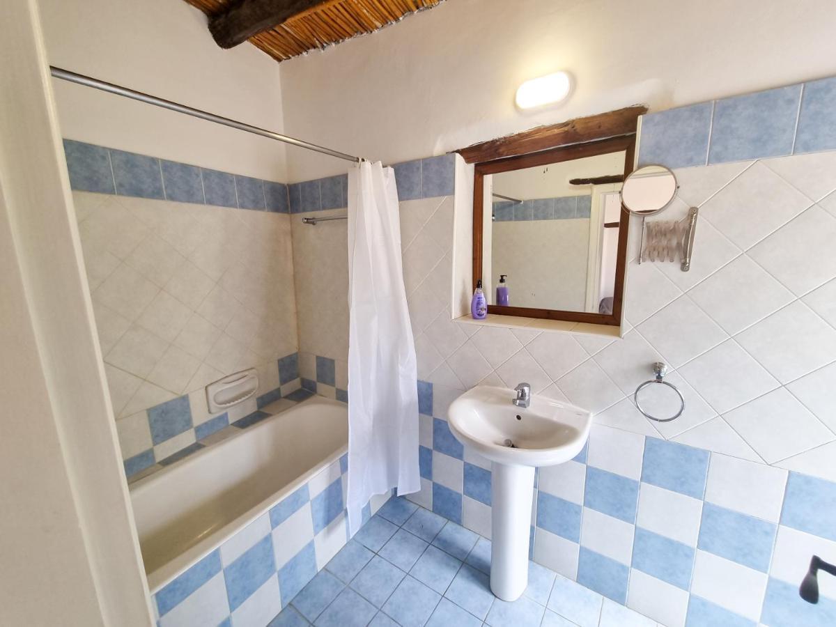 Athena'S Pool Oasis Apartment Skarinou Bagian luar foto