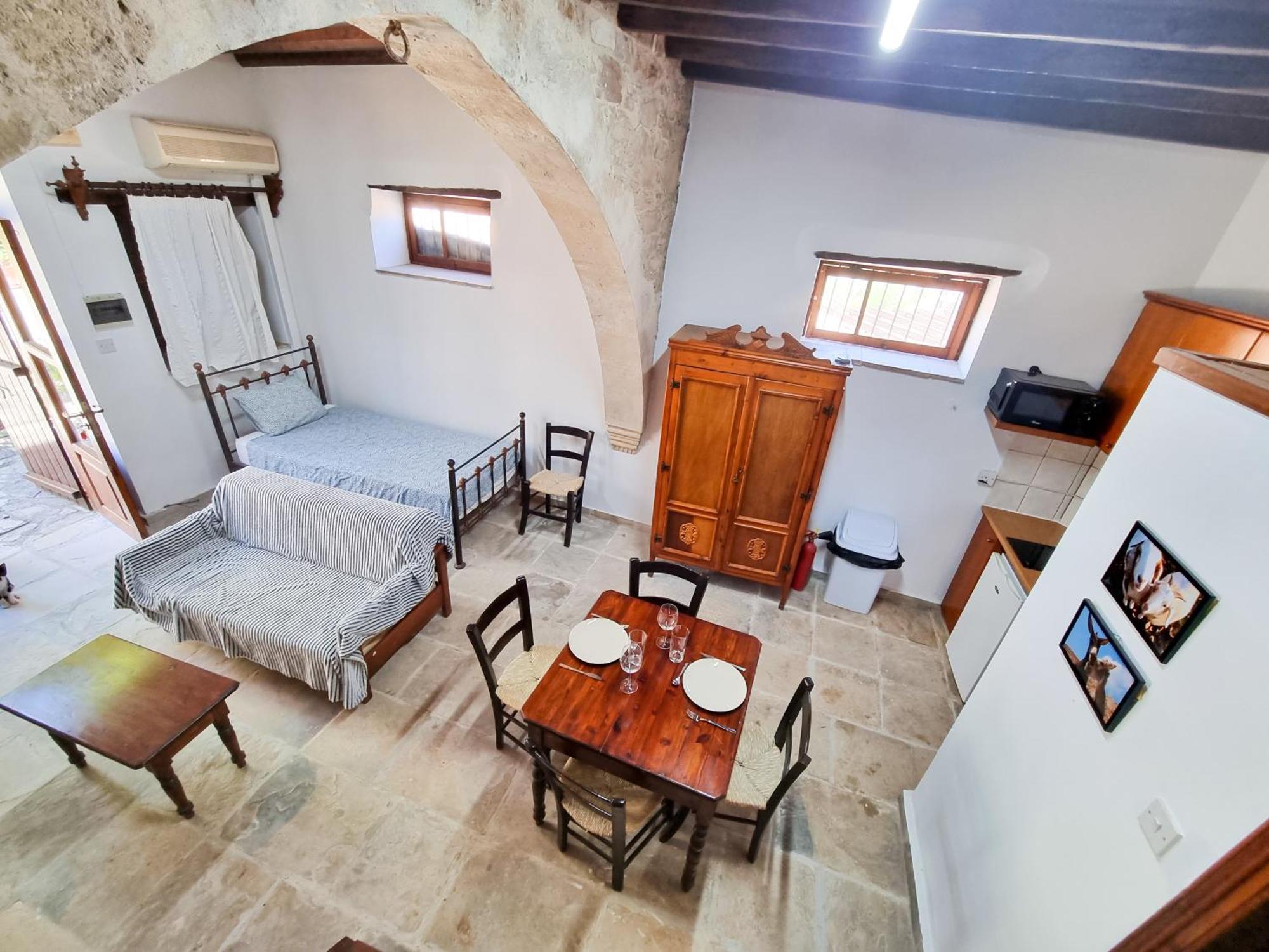 Athena'S Pool Oasis Apartment Skarinou Bagian luar foto
